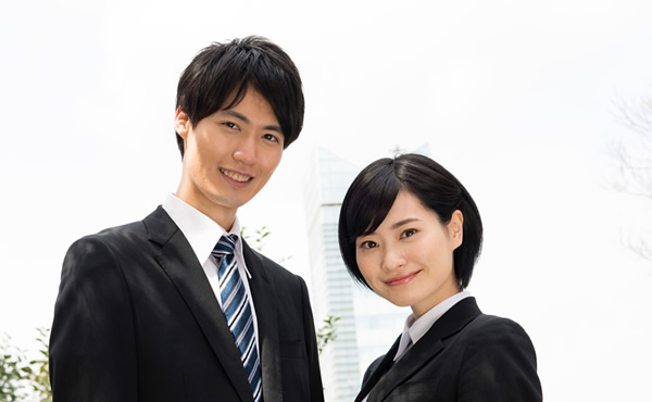 インプラントとは?